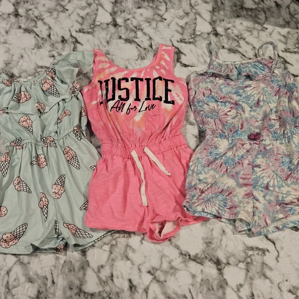 Justice noted noticeable